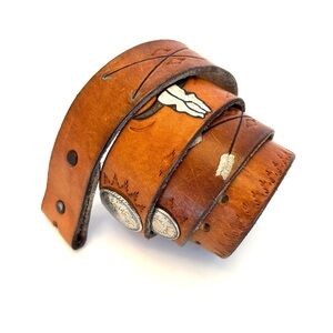 TOOLED buckle belt 34 handcrafted WESTERN brown COWHIDE leather Vintage 1990s